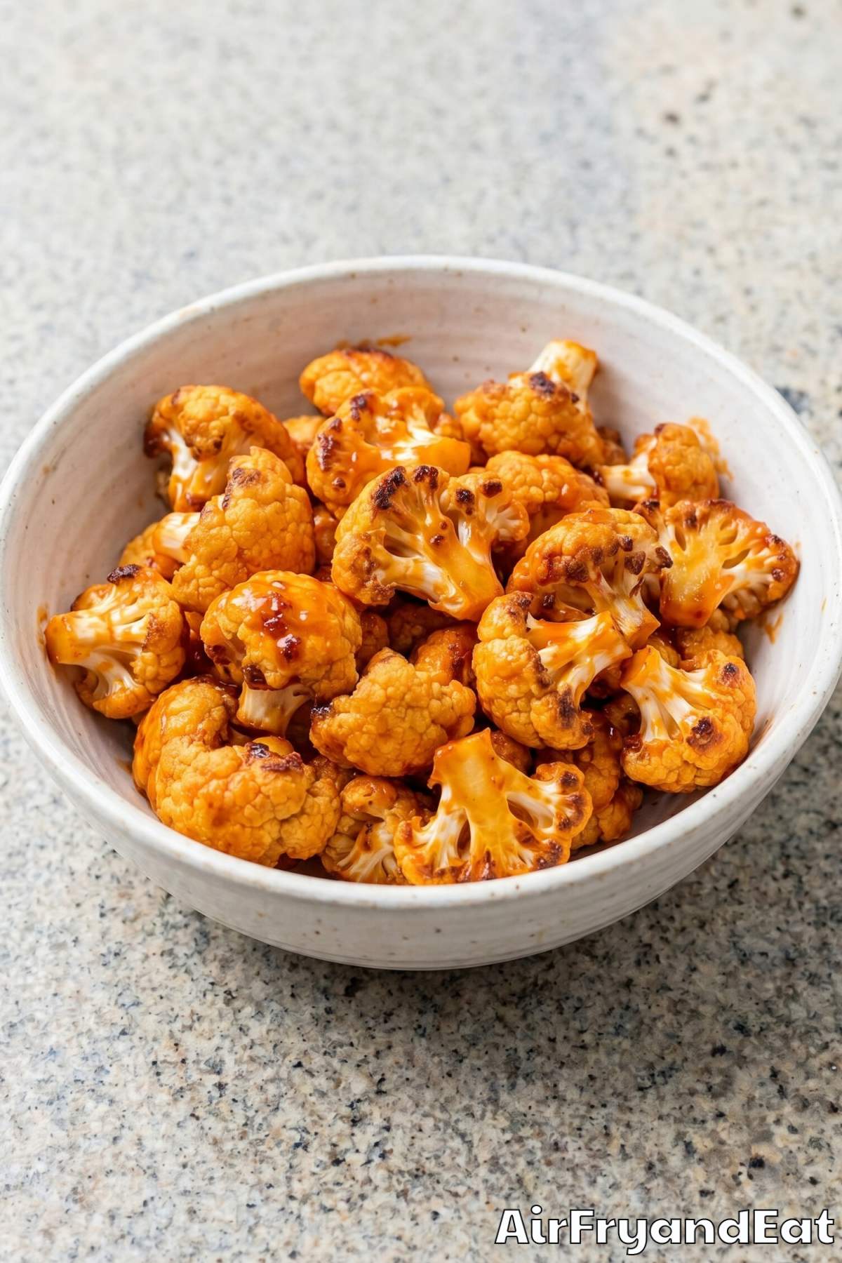 crispy air fryer buffalo cauliflower bites