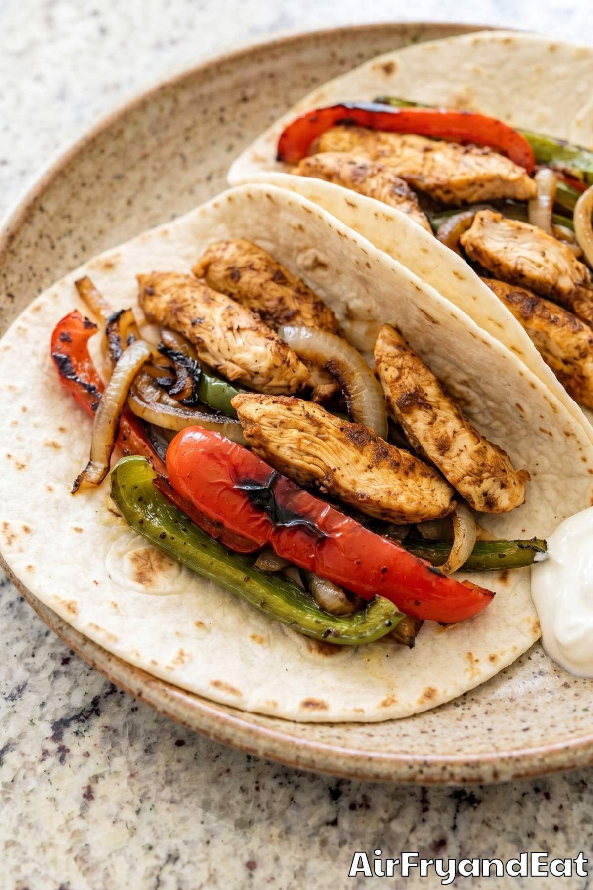 Vibrant air fryer chicken fajitas