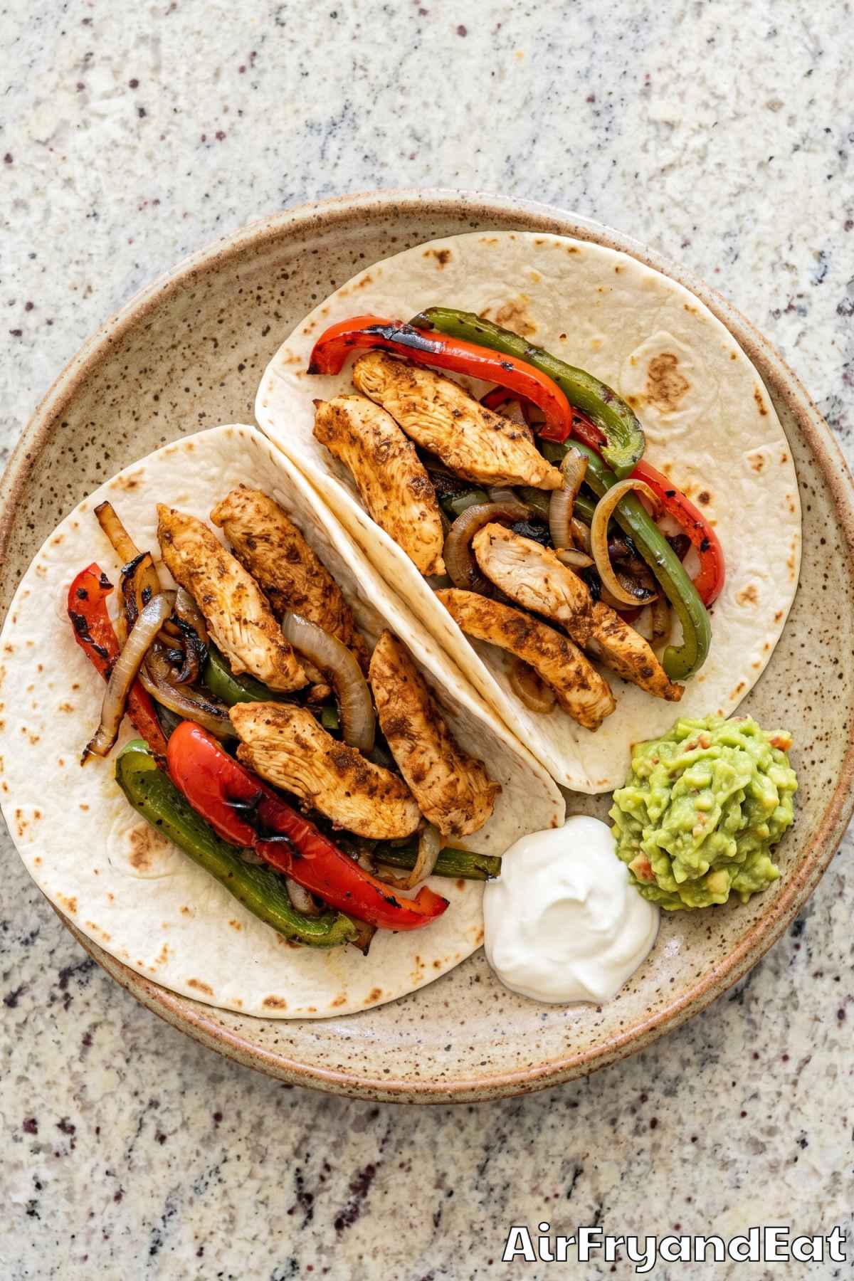 Easy air fryer chicken fajitas closeup