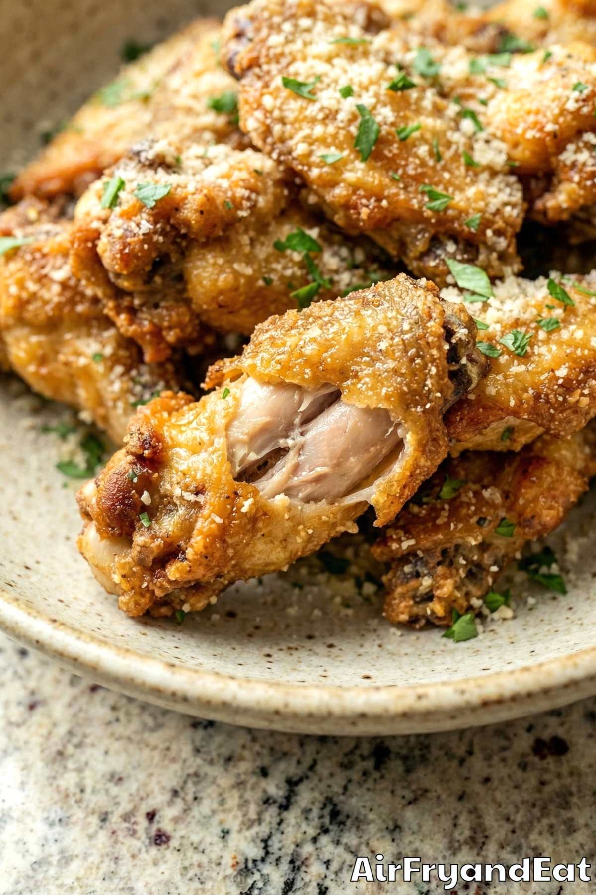 Flavorful crispy garlic parmesan air fryer wings