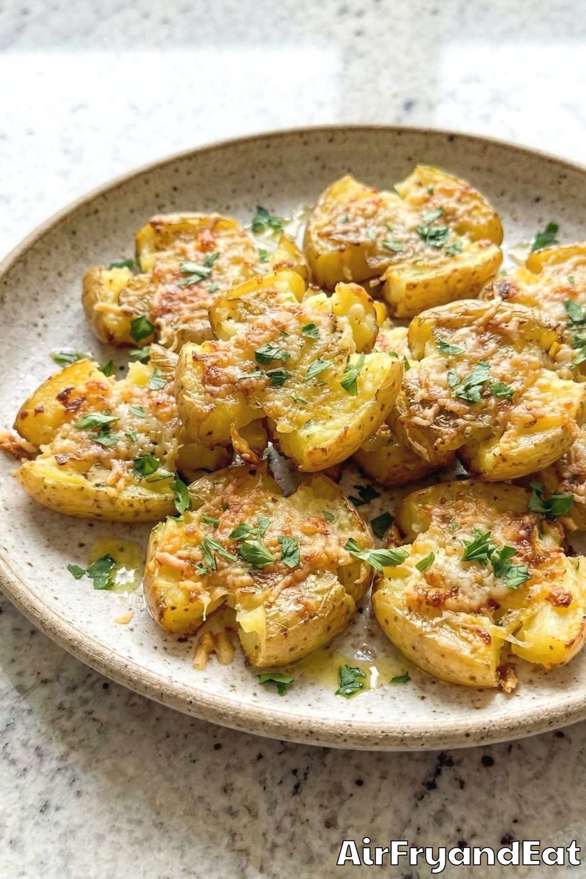 Rustic air fryer crispy smashed potatoes