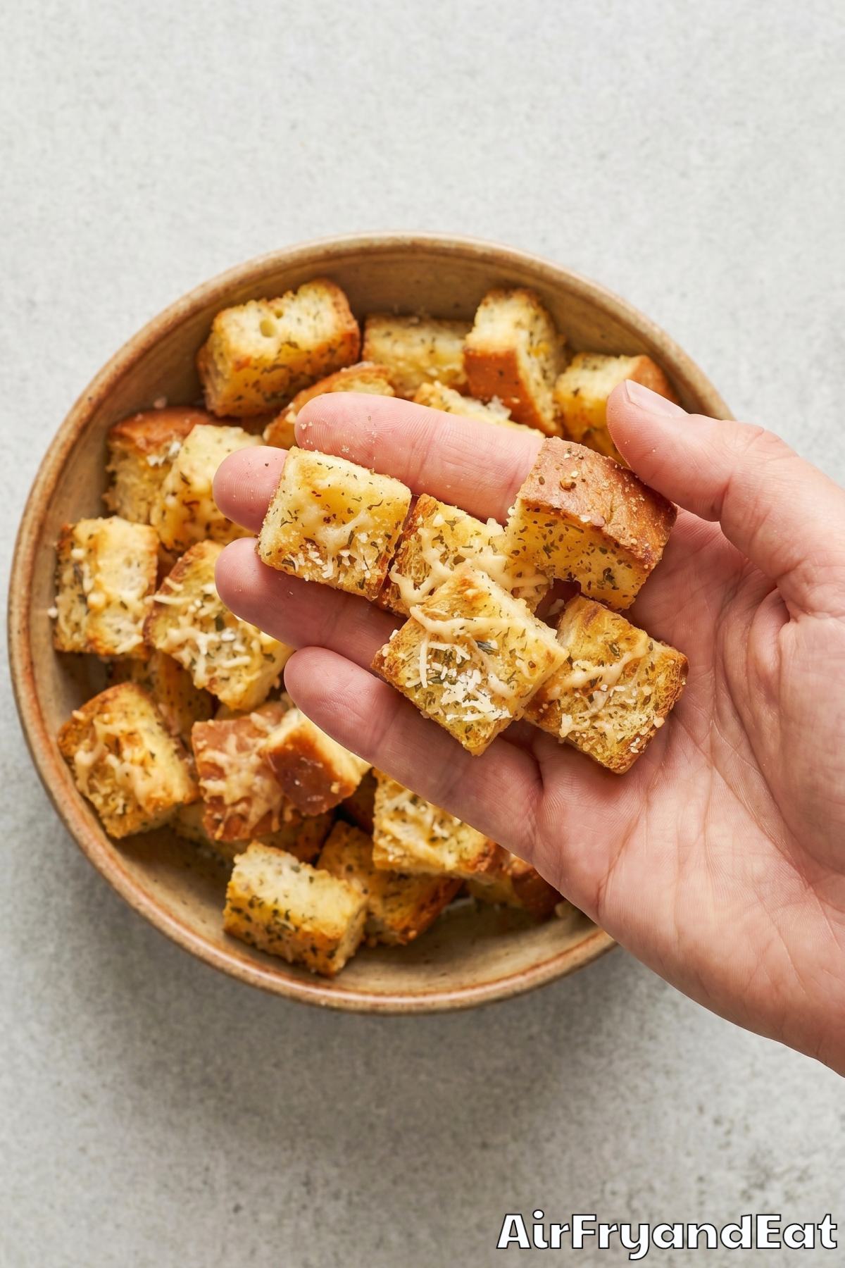 Buttery crisp air fryer croutons
