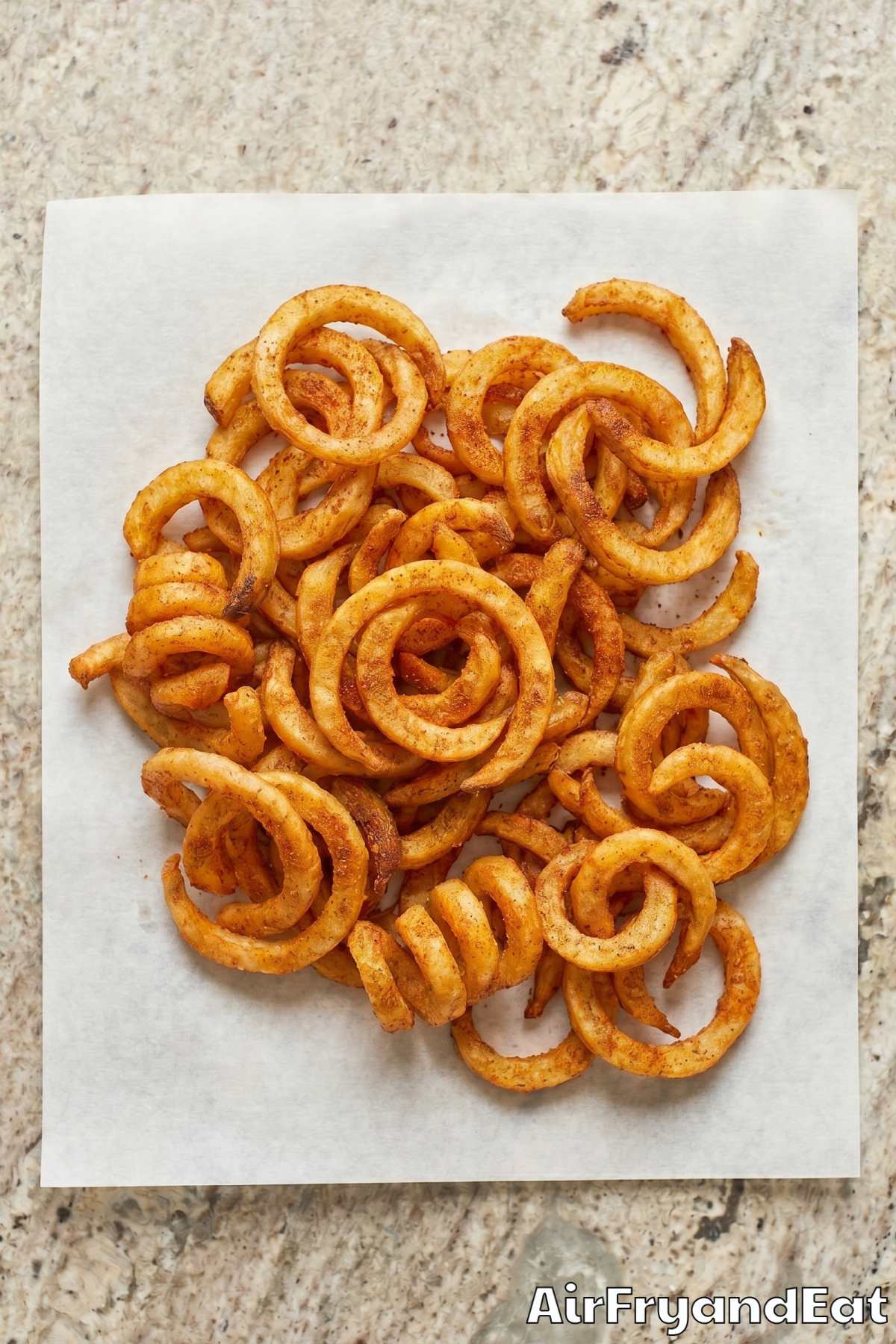 Crunchy homemade air fryer curly fries