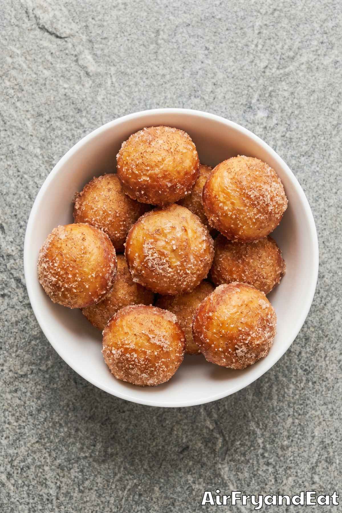 Crispy homemade air fryer doughnut holes