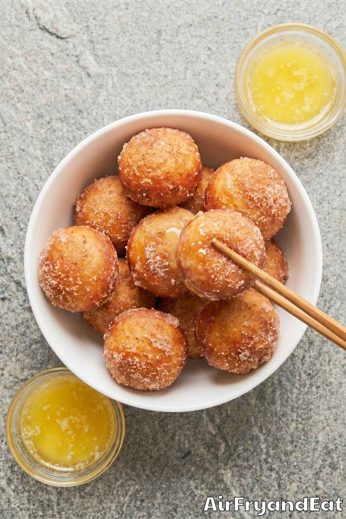 Sugar-coated air fryer doughnut holes
