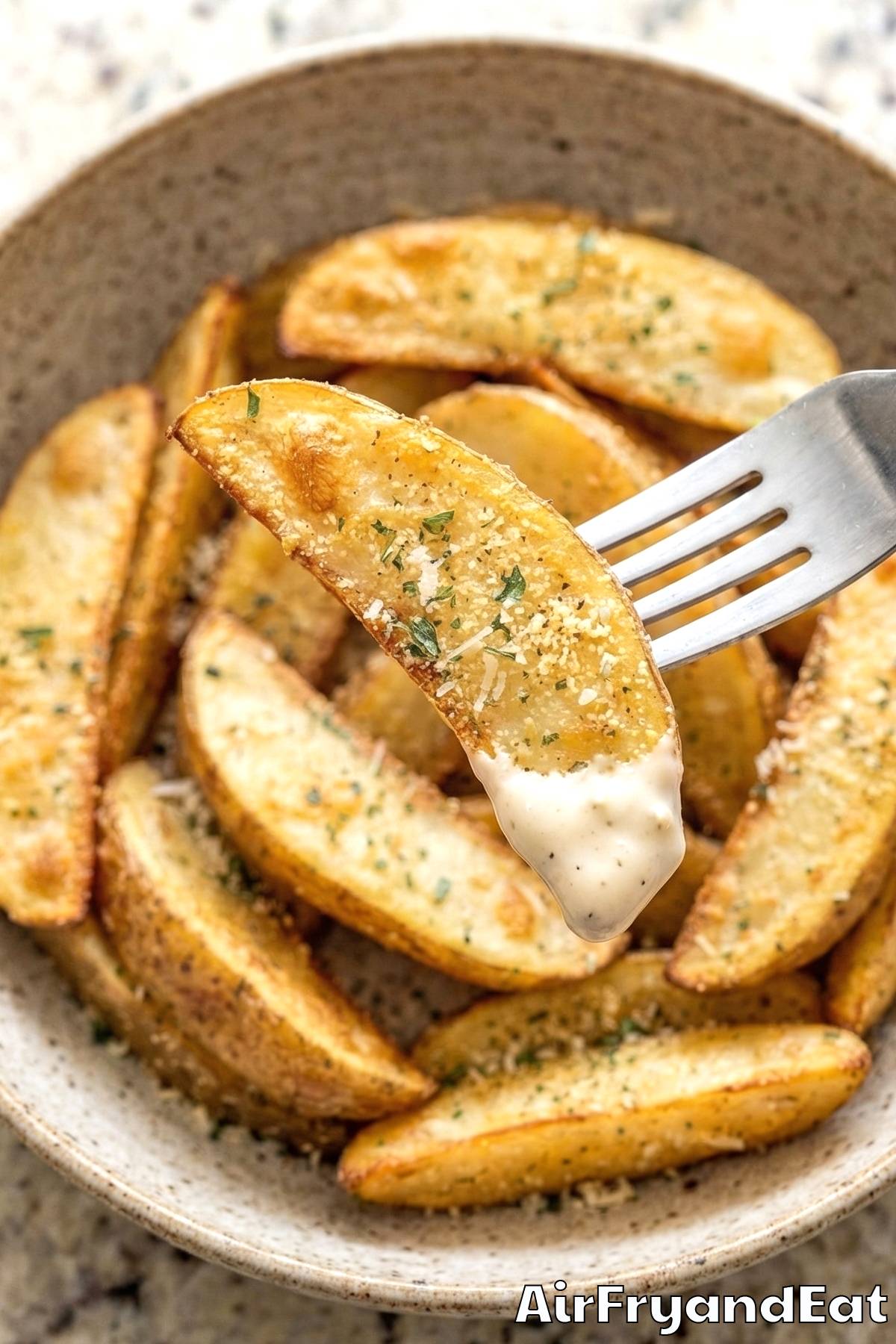 Easy air fryer garlic parmesan potato wedges