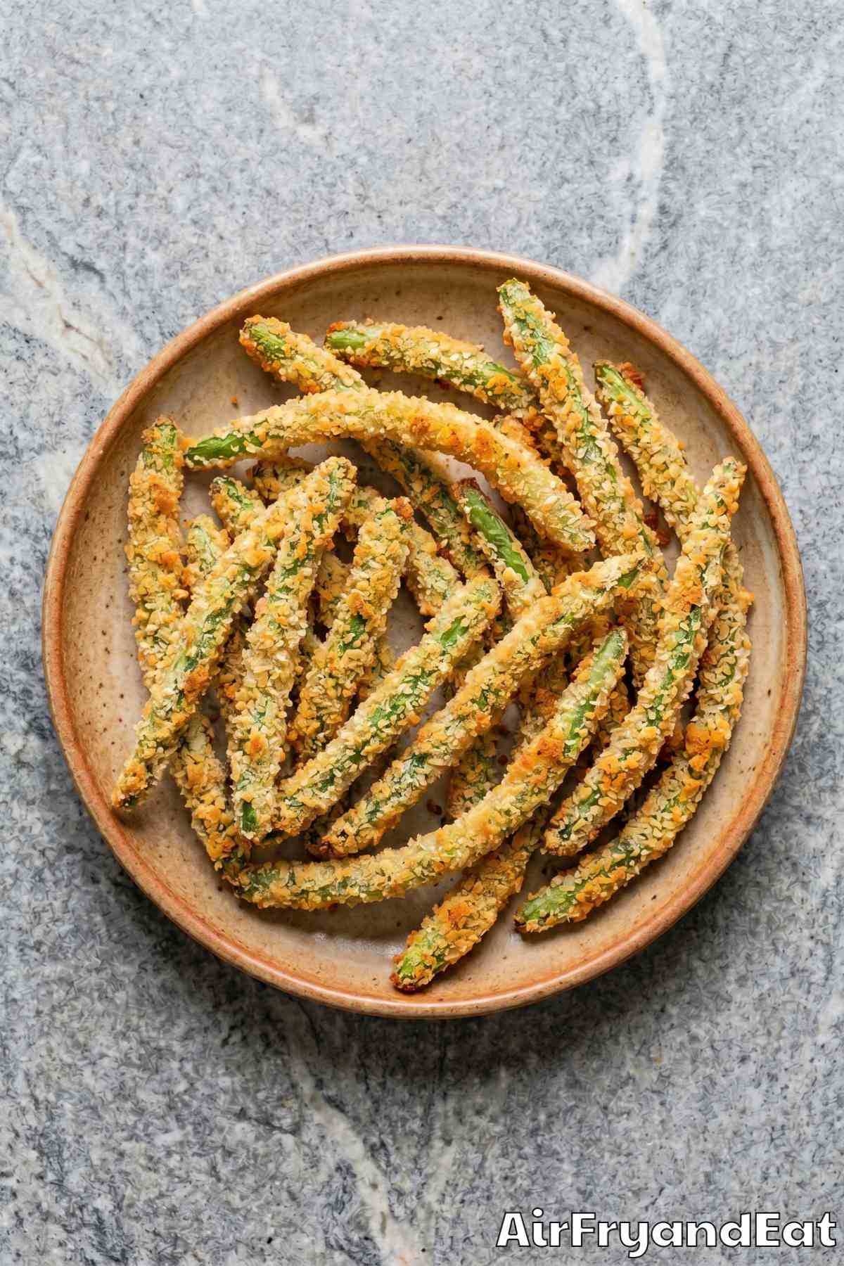 Crunchy air fryer green bean fries