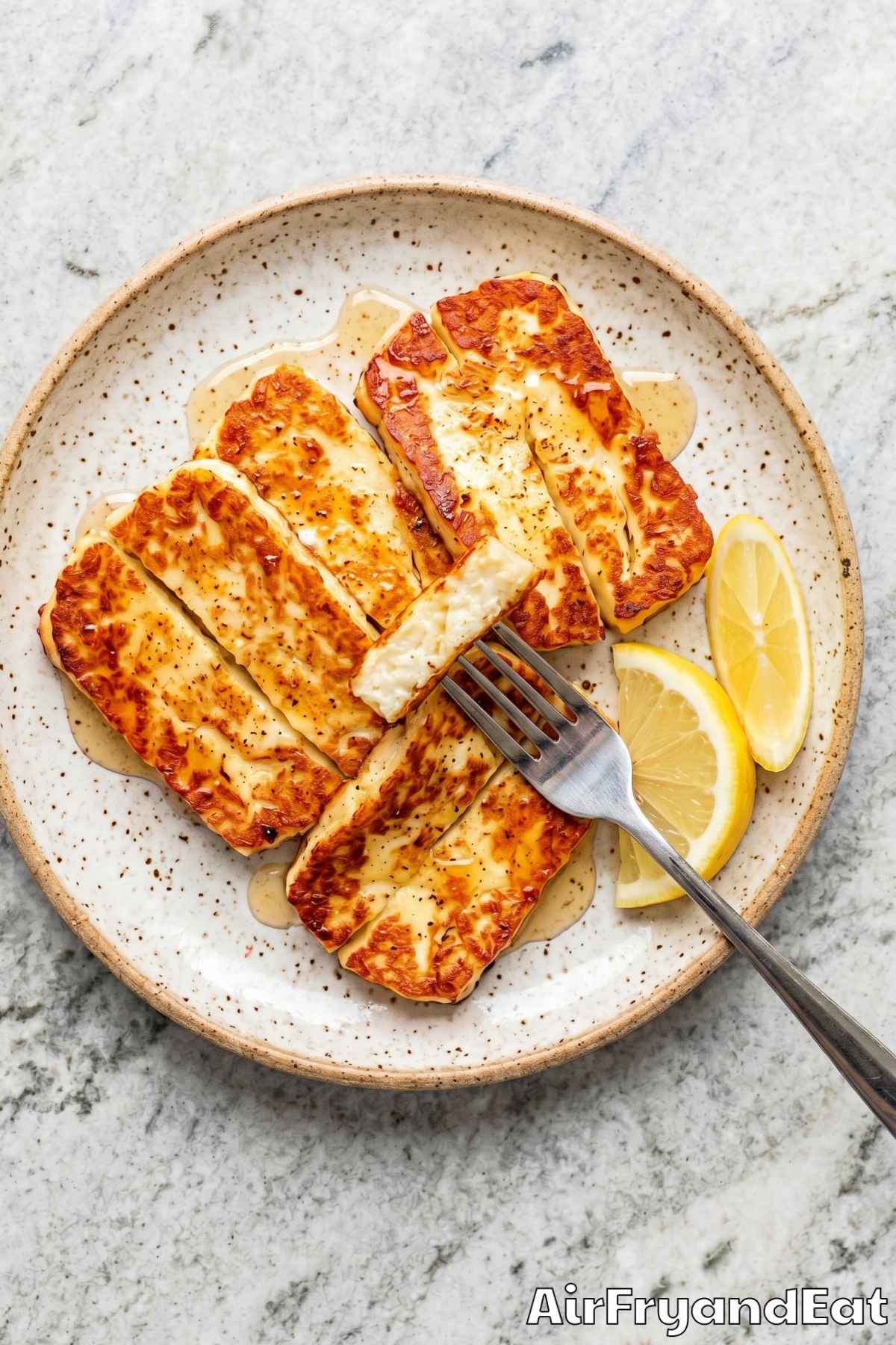 Delicious crispy air fryer halloumi