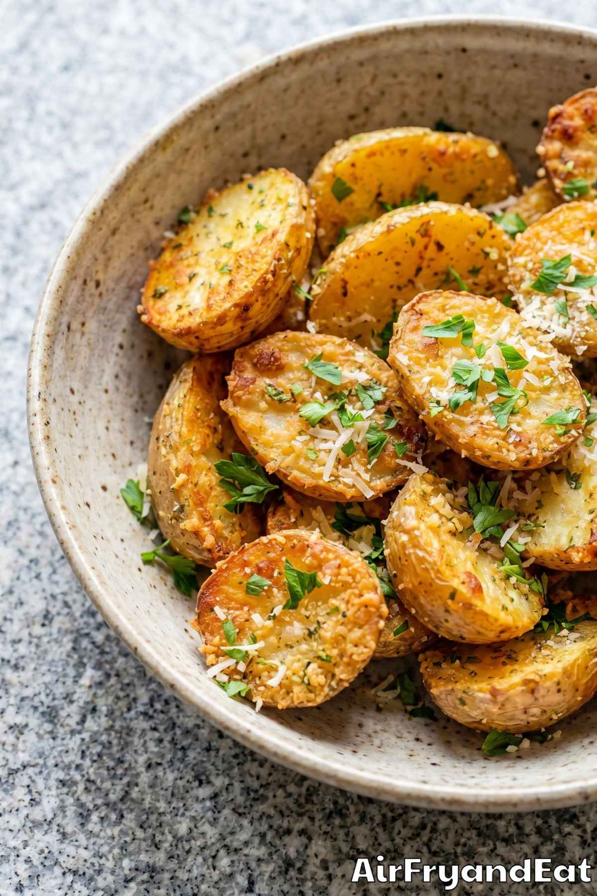 Hearty air fryer parmesan potatoes side dish