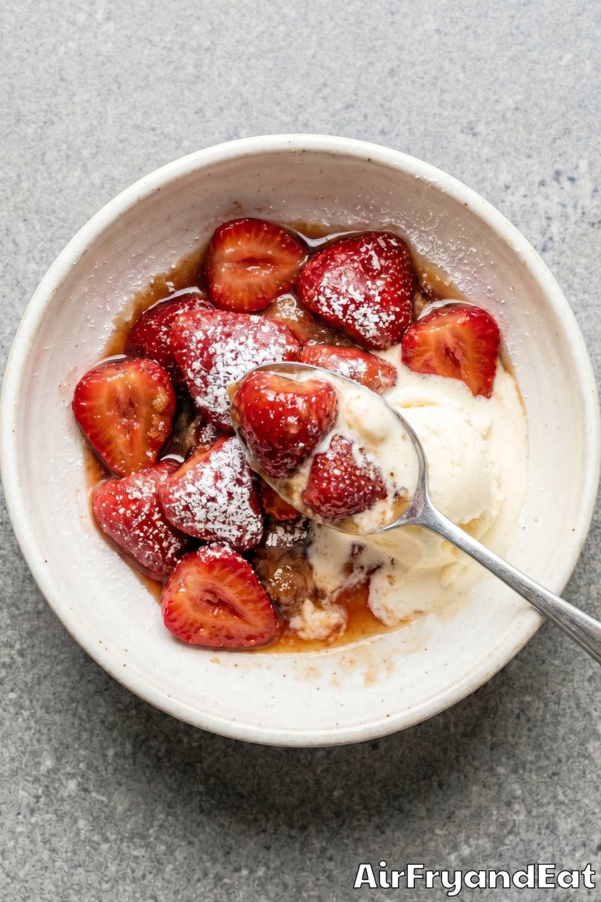 tender air fryer strawberries in a bowl